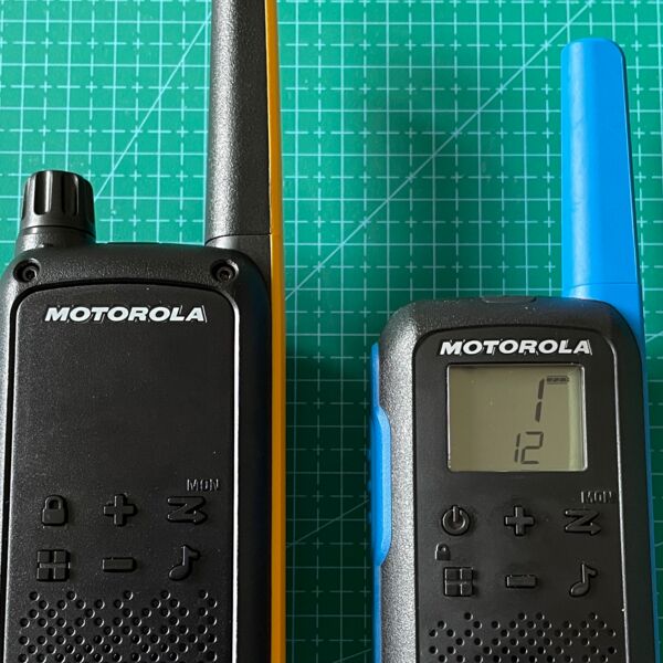 Porównanie do T62 | Motorola T82Extreme