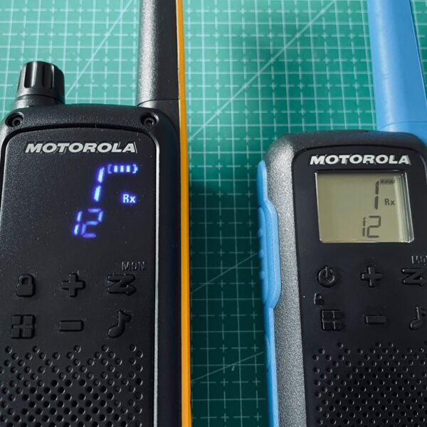 Porównanie do T62 | Motorola T82Extreme